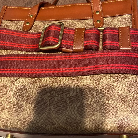 Coach Field Tote 24 - Picture 12 of 16